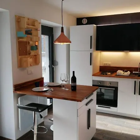 Hisa Hansa Studio Апартаменты