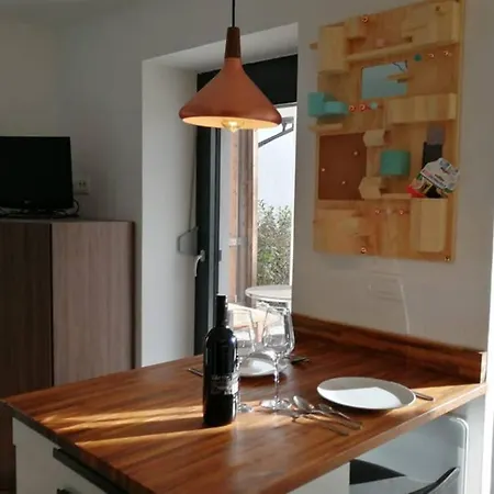 Hisa Hansa Studio Кобарид
